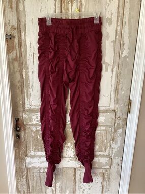 Agogie Burgundy Resistant Band Leggings - XXL - 20+ resistance